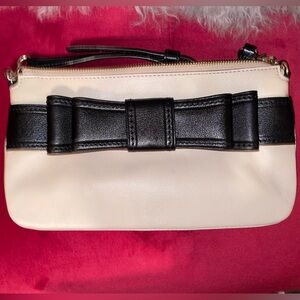NWOT Kate Spade Celina Villabella Avenue Doe & Black Leather Bow Crossbody Bag